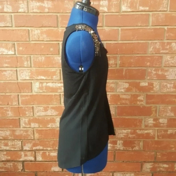 MISS ME | Black Sequins Spike Chain Tank Top - Picture 3 of 4